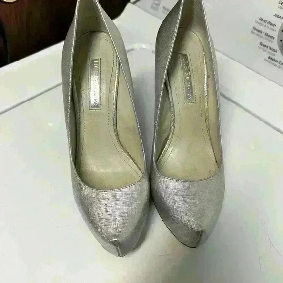 BCBG silver heals - Picture 3 of 3